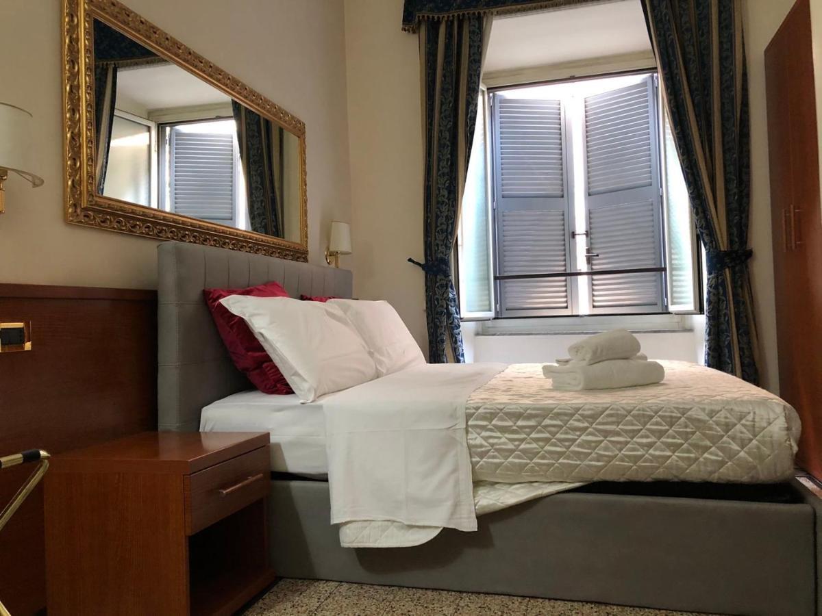 Cavour Suites Рим Экстерьер фото