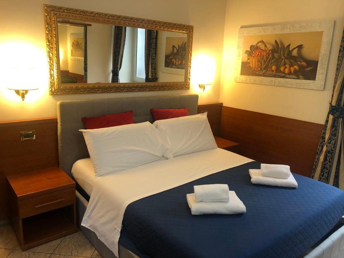 Cavour Suites Рим Экстерьер фото